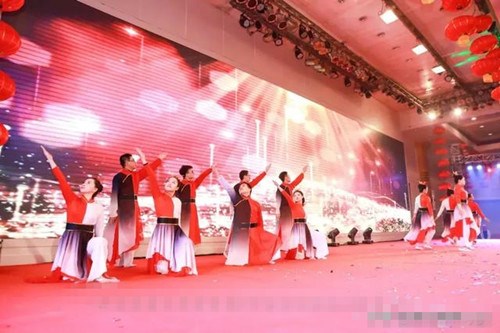 广东宏达工贸集团2018年度团圆晚宴隆重举行